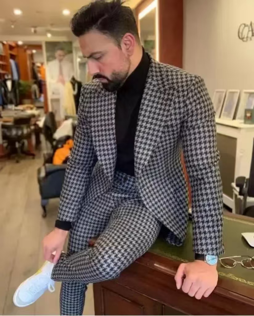 Men'S Vintage Formal Wear - ชุดสูทผู้ชายลายฮาวด์ทูธสไตล์วินเทจ ปกแหลม 2 ชิ้น เสื้อเบลเซอร์และกางเกง ชุดสูทลายสก็อตทันสมัยสำหรับงานเลี้ยงและงานแต่งงาน