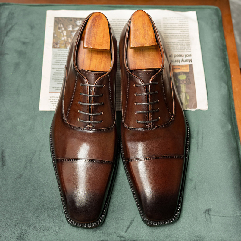 High End Men'S Formal Wear - รองเท้าหนังวัวแท้ทรงสี่เหลี่ยมเล็ก สำหรับชุดทำงานสุภาพบุรุษ รองเท้าหนังอ็อกซ์ฟอร์ดแบบสามชิ้น