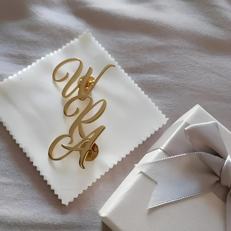 Custom Monogramชื่อเริ่มต้นสแต - Tuxedo Lapel Pin บทวิจารณ์และราคา